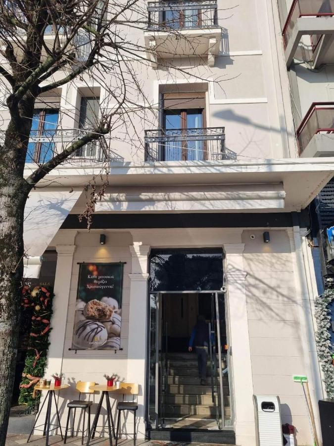 Brettania Hotel Ioannina Exterior photo