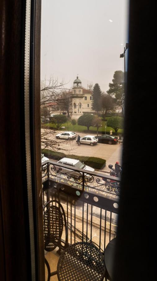 Brettania Hotel Ioannina Exterior photo